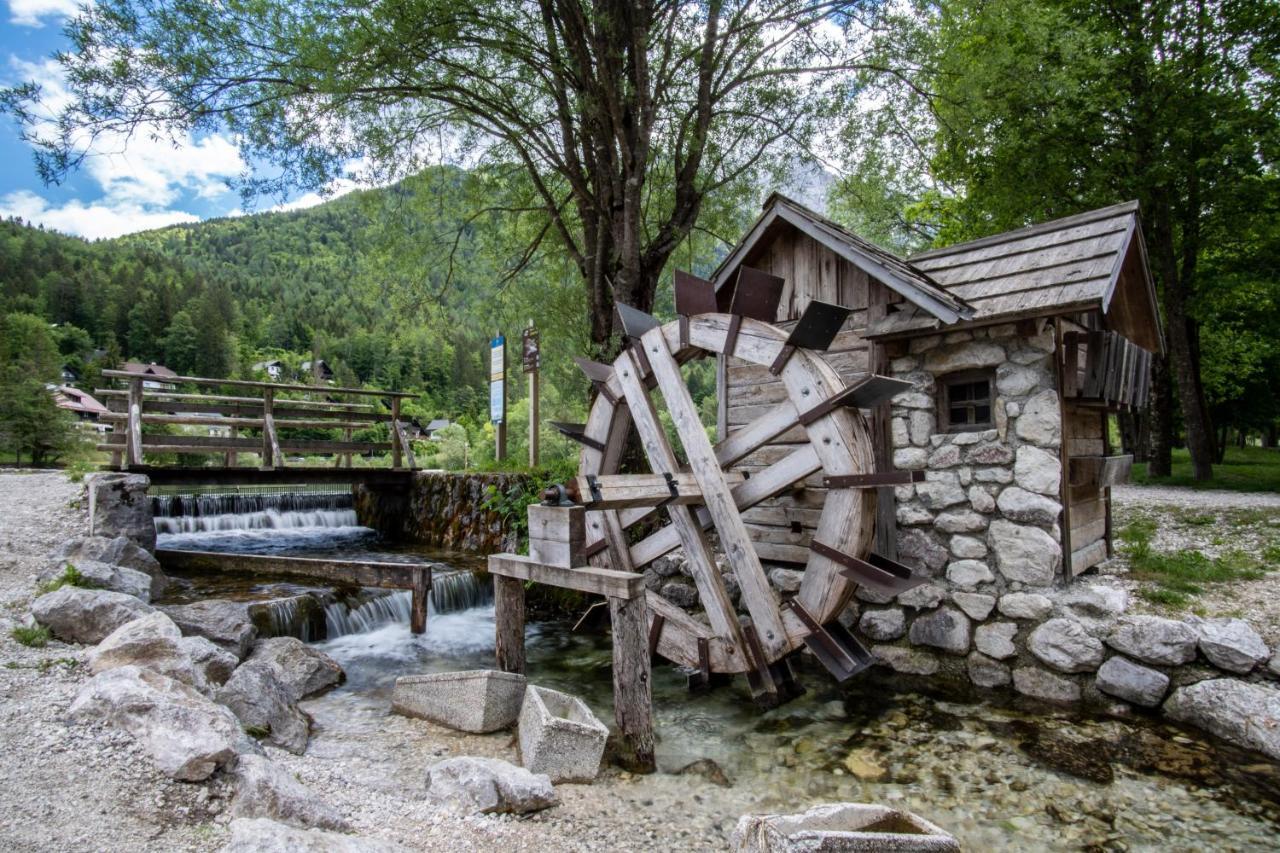 Apartment Spica - Private Parking Kranjska Gora Buitenkant foto